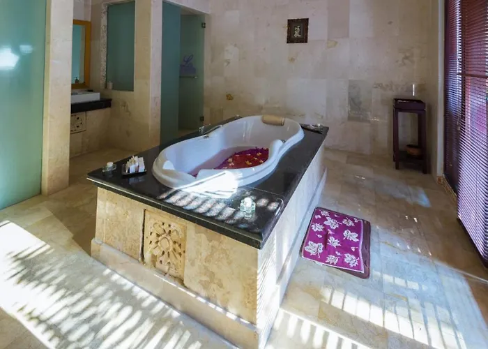 One Bedroom Private Pool Kuta Kuta Lombok