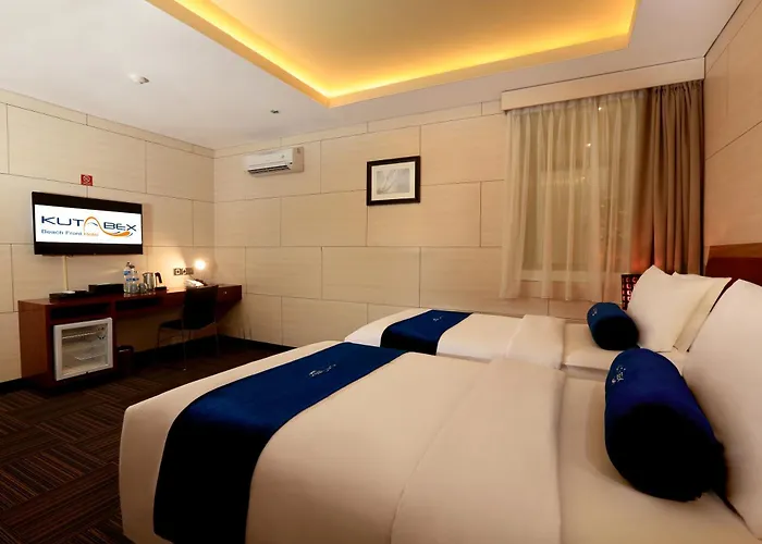 Kutabex Beachfront Hotel