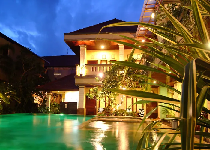 Super Oyo Townhouse Oak Maxi Hotel Legian Kuta Lombok