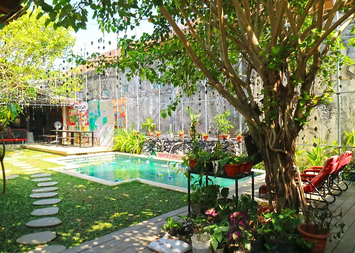 Indopurejoy House - Komala Indah Cottages Kuta Lombok