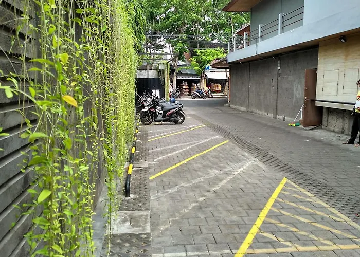 Paradiso Beach Inn Kuta Lombok